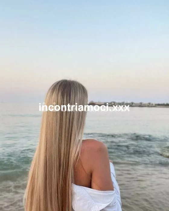 escort.it - ELISA massaggiatrice MASSAGGI EROTICI ANCHE PER DONNE