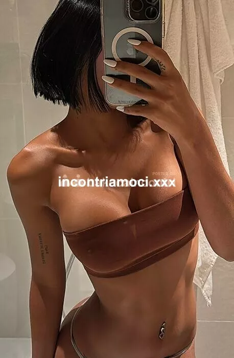 escort.it - EMMA  picola studentessa.  chiamami. Foto reale