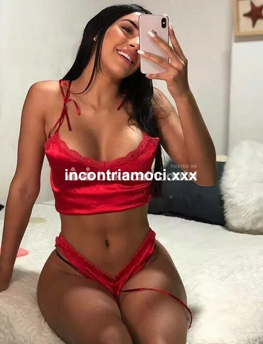 escort.it - EMMA  picola studentessa.  chiamami. Foto reale