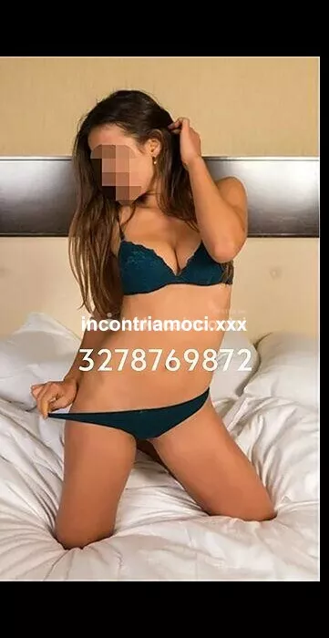 escort.it - Giovani ragazza dolce sexy e piena di voglia