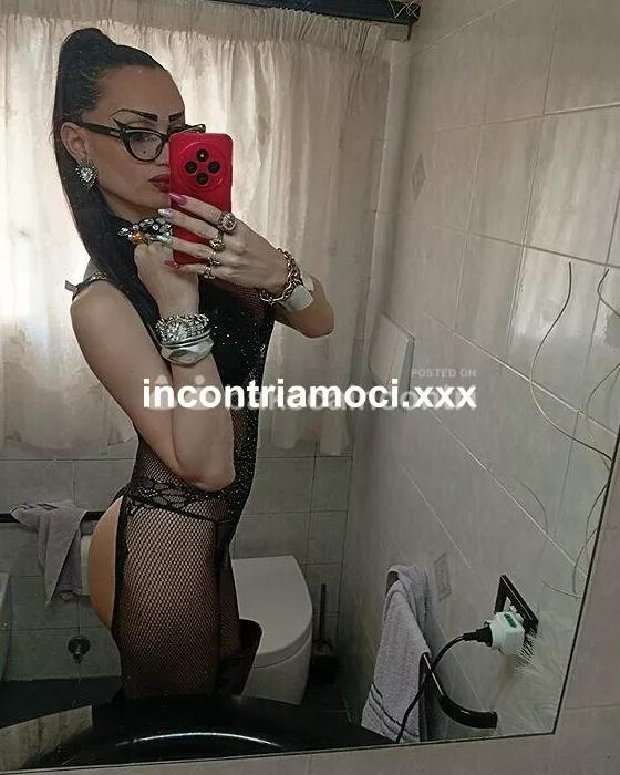 escort.it - Lady sherazade donna 100 per 100 completa