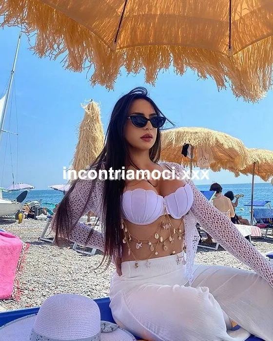 Foto di 3520820809