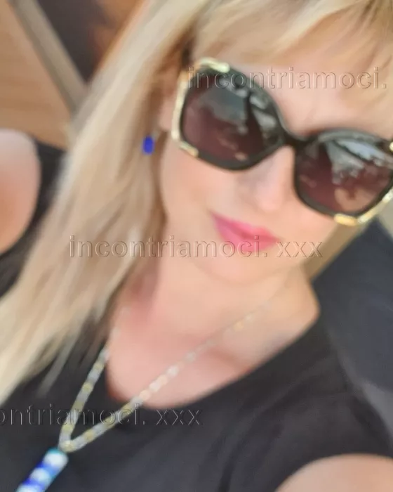 escort.it - Massaggio con olio...