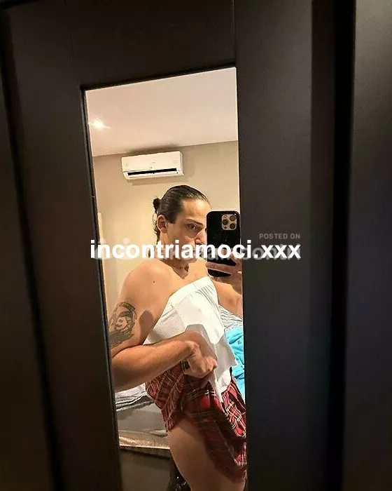 Foto di 3925930005