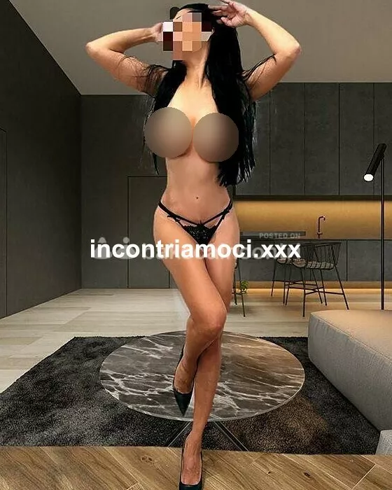 Foto di 3294384470