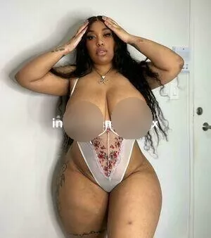 escort.it - ❤️New TETTONA😋 NATURALE 10ma abundante per i amanti delle spagnolete,boca+figa+culo preliminare nat con venuta in boca anche massagi 🤩💯❤️