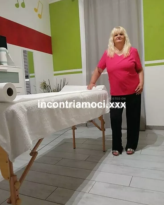 escort.it - NON RICEVO STRANIERI....MASSAGGIATRICE PROFESSIONISTA ESEGUI VARI TIPI DI MASSAGGI SUL LETTINO PROFESSIONALE...ANCHE LINGAM E PROSTATICO!💪