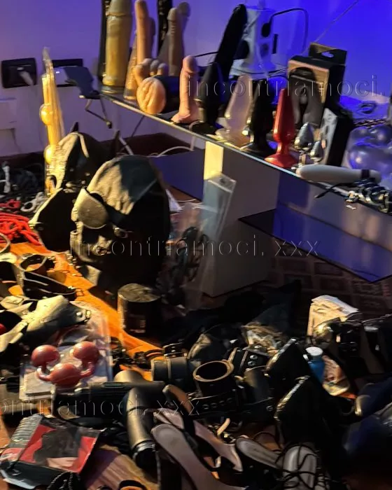 escort.it - PAOLA TRANS MISTRES TOP CLASSE PIU PORCO.TU SEI..PIU MAIALA DIVENTO ANCHE TUA PADRONCINA E PIENA DI FANTASIE E PIENA DI GIOGATOLLI  E PIENA DI LATTE
