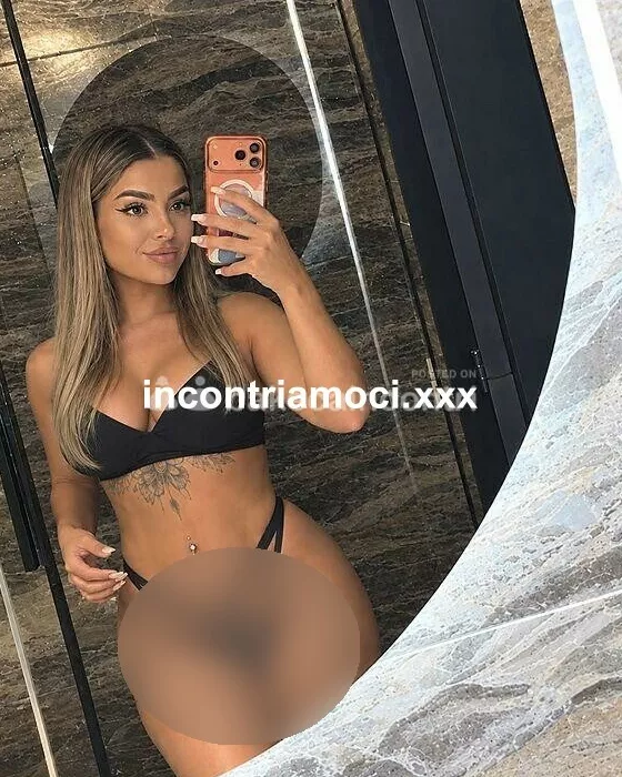 escort.it - PIA BELLISSIMA E COMPLETA! COCCOLE E PRELIMINARI DI FUOCO AL NATURALE 🌶️