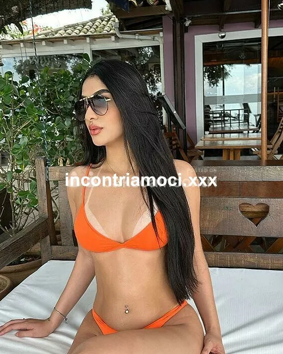Foto di 3318943378