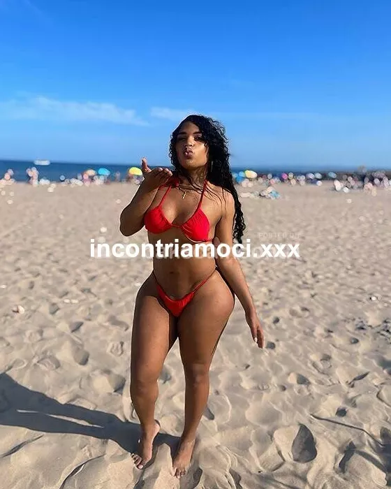 escort.it - prima Volta   Laura. Bellissima Trans Attiva Passiva Sensuale Molto Calda Arrapante Piena Di Latte