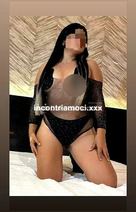 Foto di 3318919520