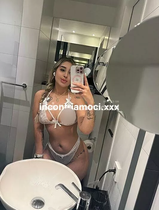 Foto di 3343213618