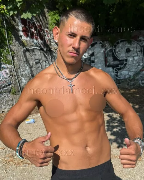 escort.it - RAGAZZO GIOVANE OSPITALE PER TUTTI 🚪, GENTILE, SIMPATICO E VOGLIOSO DI SESSO VERO