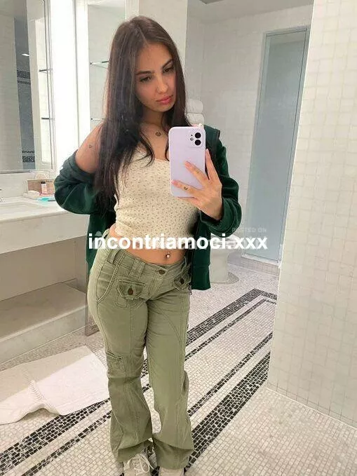 escort.it - Ragguingui 📍 rpsto Disponibile per incontri a casa tua o in hotel. ✅ Foto reali ✅ Massima discrezione e professionalità. Contattami per maggiori infor