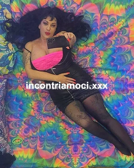 escort.it - Regina anal rimming foot io e BJ insieme gola prinfa con cim