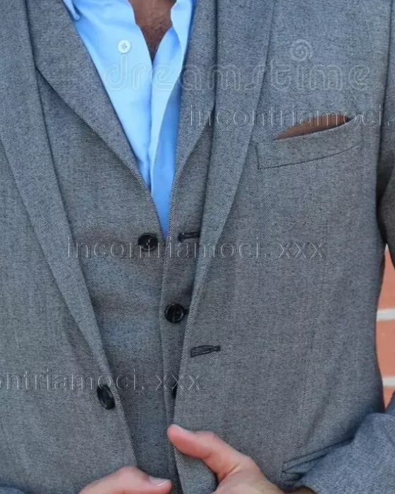 escort.it - ROBY, GIGOLÒ SOLO PER DONNE