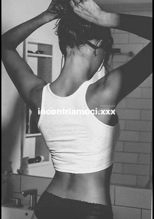 escort.it - SARA ITALIANA 
39 anni