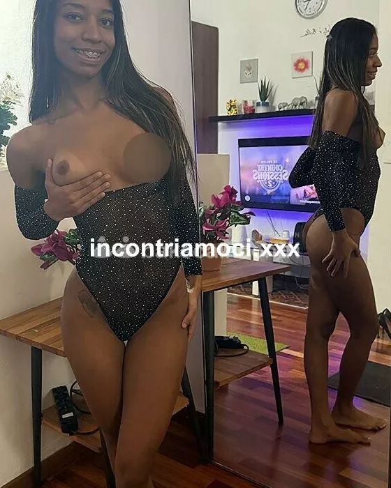 Foto di 3928240101