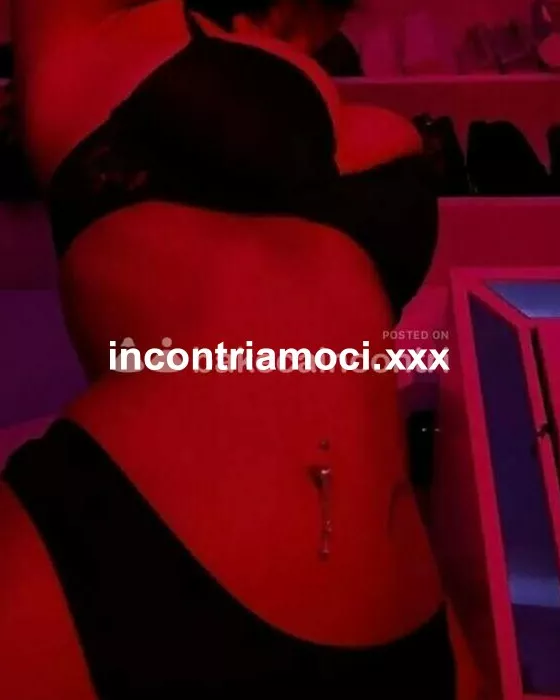 escort.it - Siamo 2 splendide ragazze siciliane in vacanza e ci vogliamo bene e a chi ci vuole bene :)