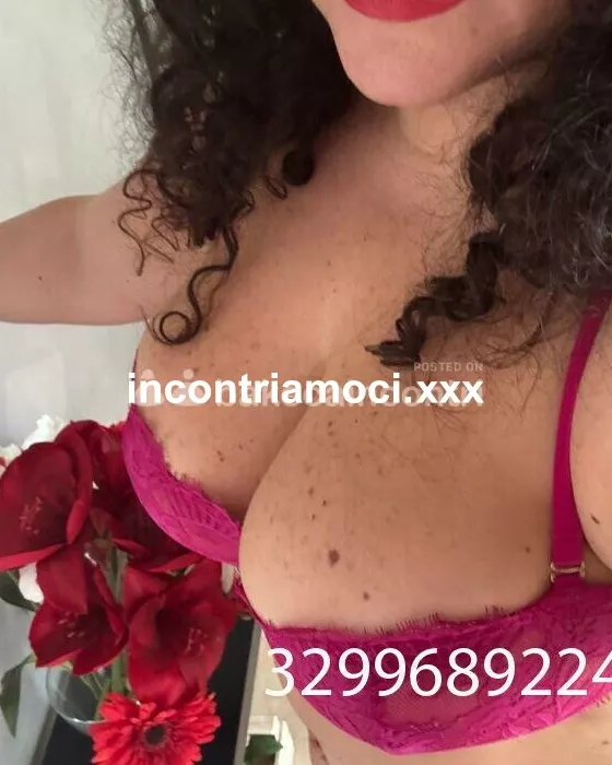 escort.it - Siria massaggiatrice tantra italiana. Se non siete veramente interessati e volete perdere tempo, non mi chiamate