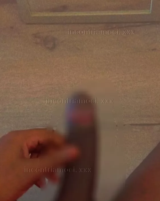 escort.it - Sono Nattacha, e sono la tentazione incarnata in una sensuale pelle color marrone…
