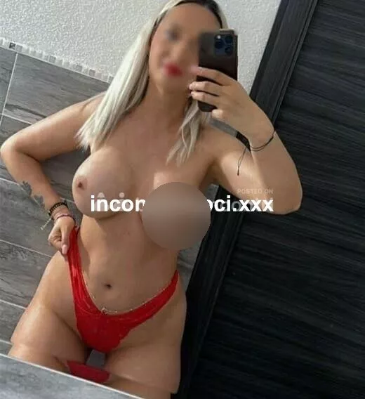 escort.it - tramite videochiamata sexyCiao tesori, mi chiamo Vanessa, una bellissima MILF latina. Lavoro solo tramite