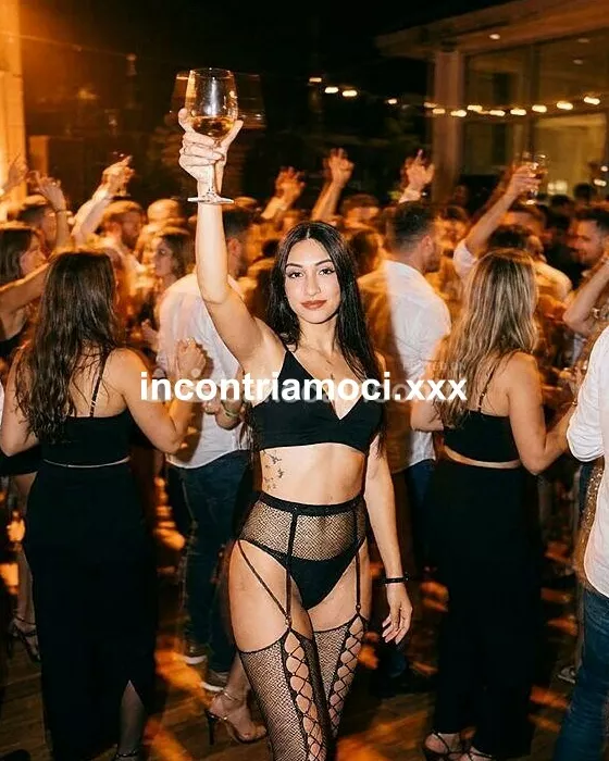 escort.it - Ultimo giorno in questa città, sono la padrona Bellissima donna trans, foto complete, assolutamente reale.Nuovo in questa città