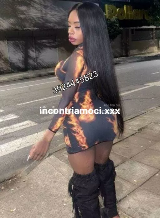 escort.it - VANNIA TRANS PRIMA VOLTA 💋PIÙ BELLA DAL VIVO BELLA. TRASGRESSIVA PORCA TI FACCIO GODERE TANTISSIMO CON IL MIO GIOCATTOLO