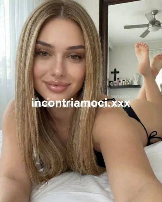 Foto di 3715392600