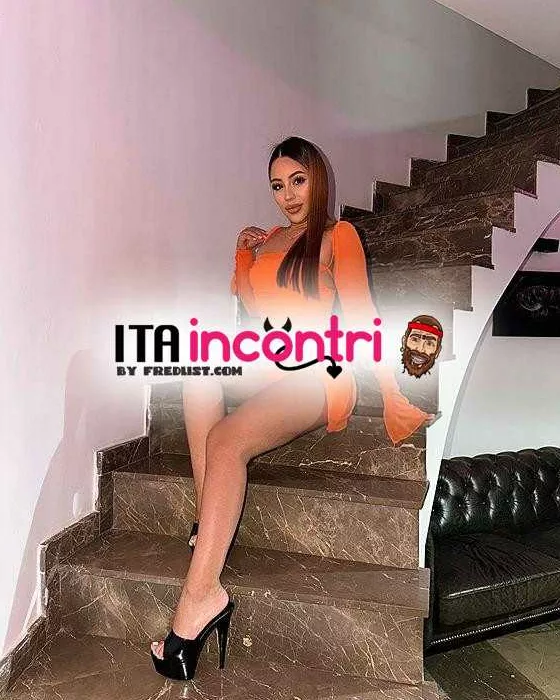 escort.it - A SORRENTO ANTONELLA PER POCO GIORNI  GIOVANISSIMA 😈 MOLTO AFFASCINANTE 🎀👑❣👑🍌💗 💯💗BANBOLINA💯💗 💗... UNA VERA DEA DEL PIACERE ,UN FISICO PERFETTO