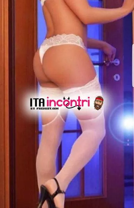 escort.it - Anna italiana e molto vogliosa di sex attiva e passiva amante del pompino al naturale ben dotata