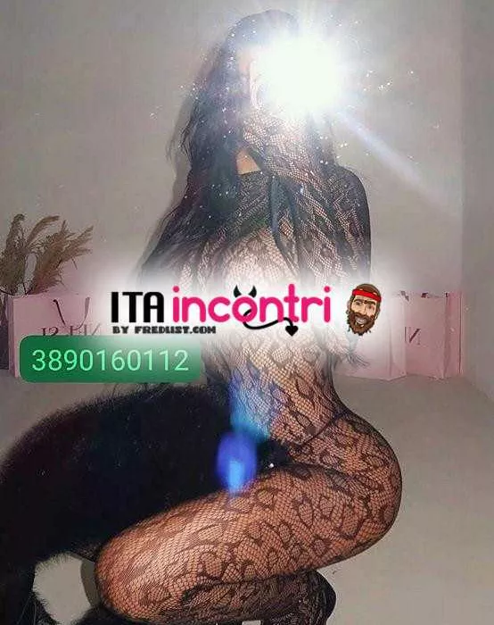 Foto di 3890160112