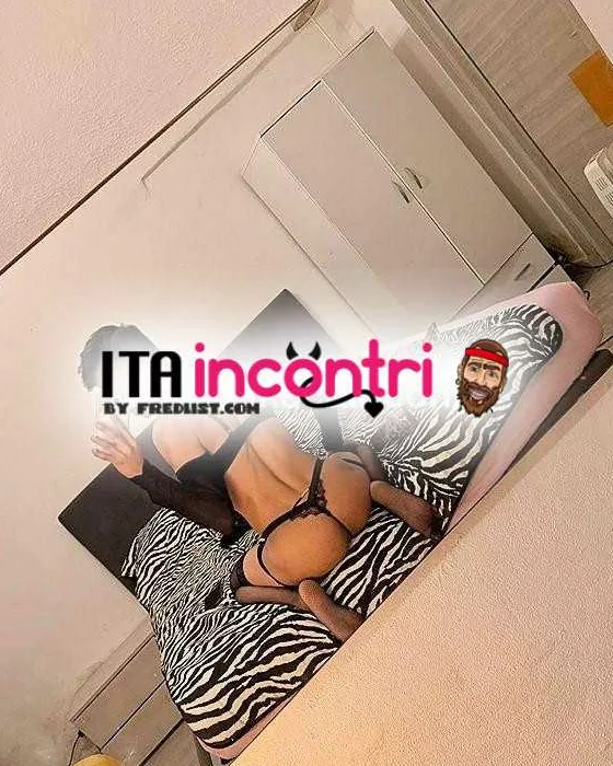 escort.it - arrivata a CREMA SEXY FEM BOY CALDO PASSIONALE COMPLETAMENTE LISCIO PER OGNI TUO MOMENTO