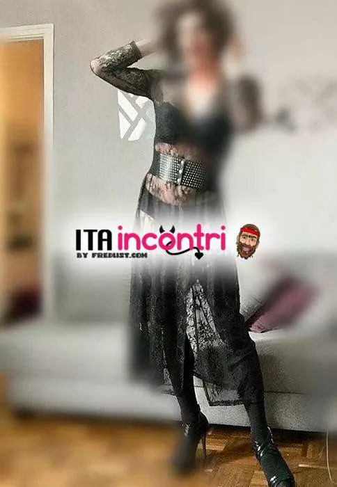 escort.it - Bella T-girl per superdotati o muscolosi reali. Ospitale e non mercenaria.