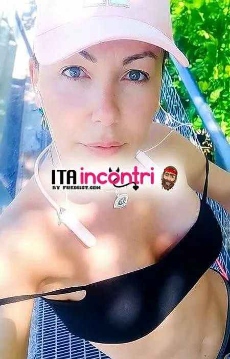 escort.it - Bellissima donna fisico da urlo alta 178 di puro piacere viene a vivere momenti indimenticabile
