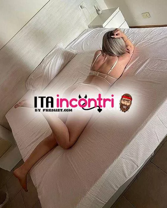 escort.it - Ciao sono Laura una ragazza elegante,di classe , molto sensuale.� �I miei foto 100% reali