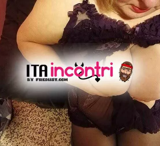 escort.it - Ciao ti aspetto per godere insieme momenti di intenso relax 
La tua troia
Anche videochiamate