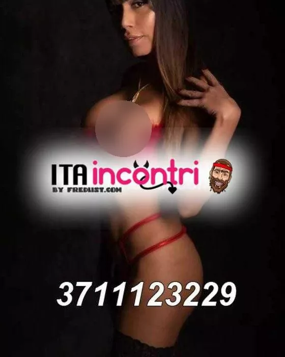 Foto di 3711123229