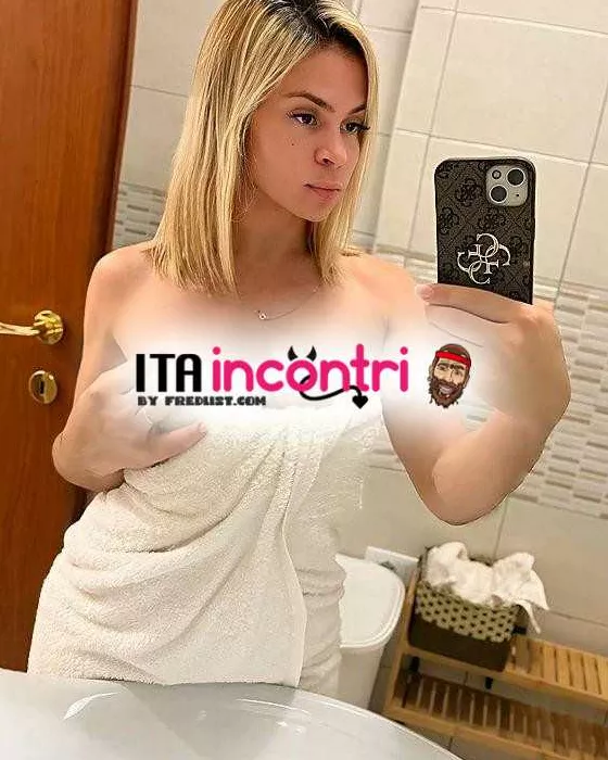 Foto di 3886570500