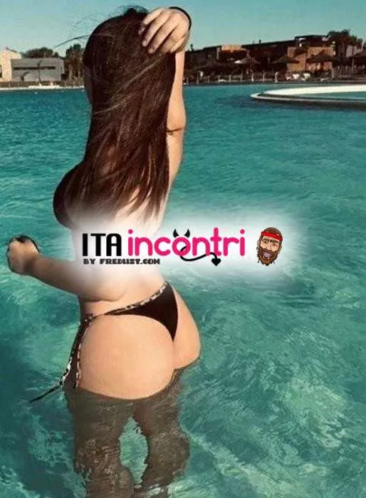 escort.it - Giulia -30enne italiana COMPLETA