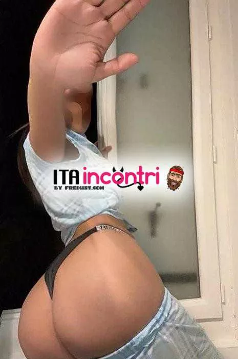 escort.it - Hot Zoe Latina, bomba sexy Cercami  non te ne pentirai