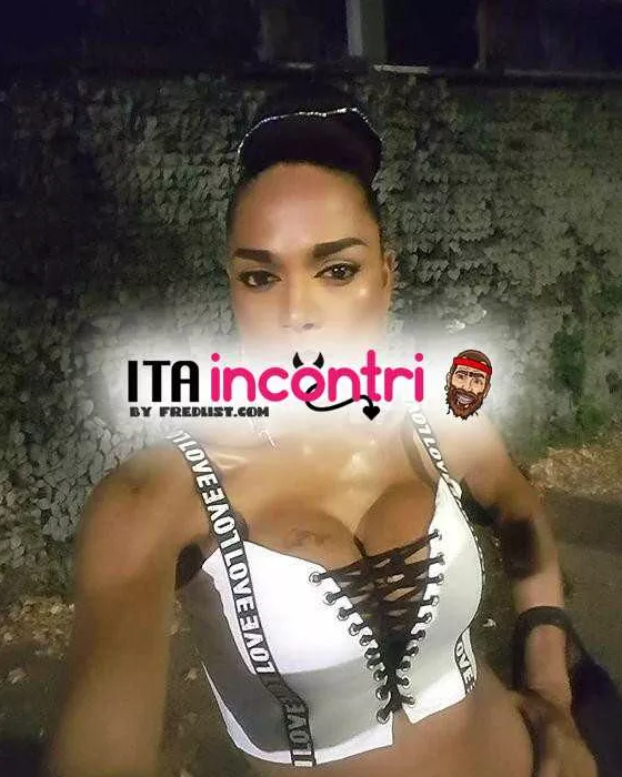 escort.it - LA TUA PORCA MAIALA E' TORNATA A ROMA