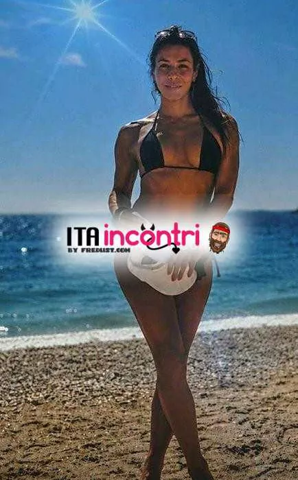 escort.it - LA VERA i UNICA TRANSEX (SABRINA CARVALHO) lá classe fa' la differenza (foto verificate sulla realtà)
 Per l'amante del posto DISCRETO &amp; RISERVATO..