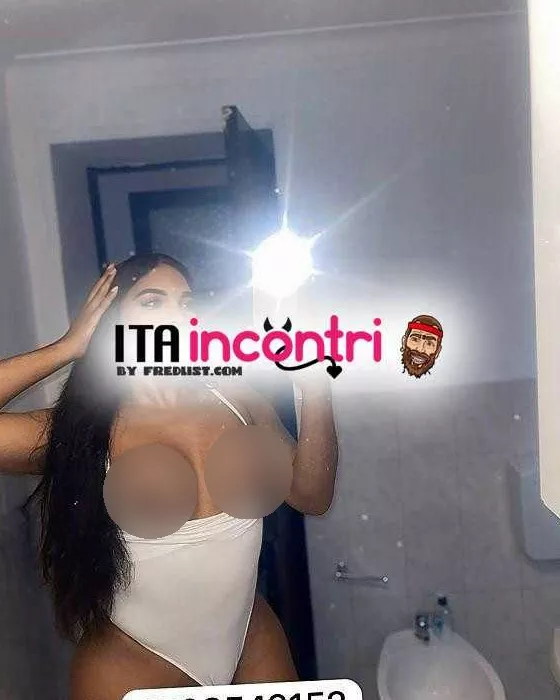 escort.it - Laura. Bellissima Trans Attiva Passiva Sensuale Molto Calda Arrapante Piena Di Latte