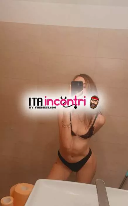 escort.it - Montebelluna Sono disponibile per incontri sessuali a pagamento e per soddisfare i tuoi bisogni sessuali. Sei interessato?