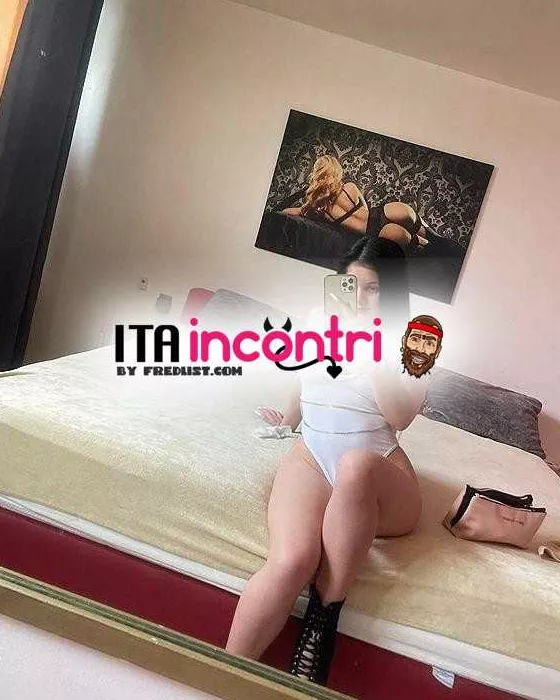 Foto di 3715150387