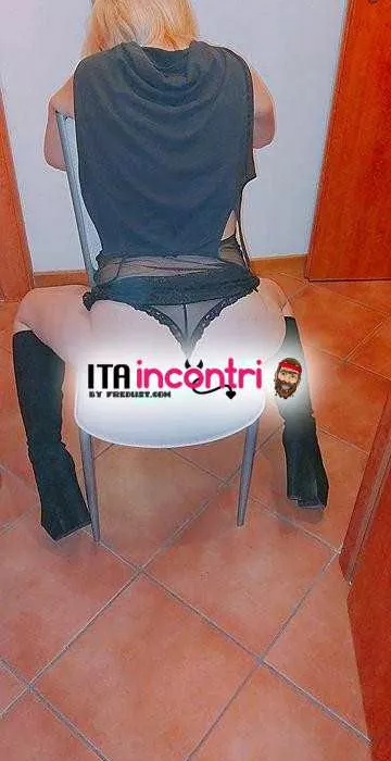 escort.it - Non ospito però ti raggiungo sul camion in macchina casa tua hotel albergo fino a tarda notte Fano Marotta Pesaro e dintorni