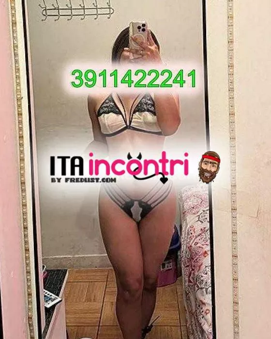 escort.it - NOVITA luciana latinoamericana ragazza TRANS foto Selfie casa da sola