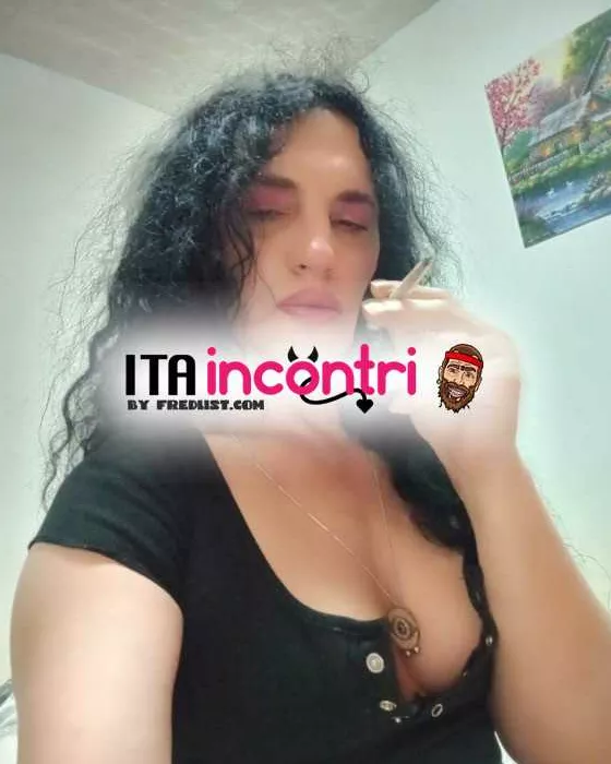 escort.it - Ospito per divertimento gratis solo max trentacinque anni minimo venticentimetri
